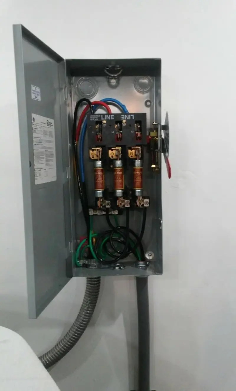 Three-phase disconnect switch installed for Smoke Detector Installation in Orrington